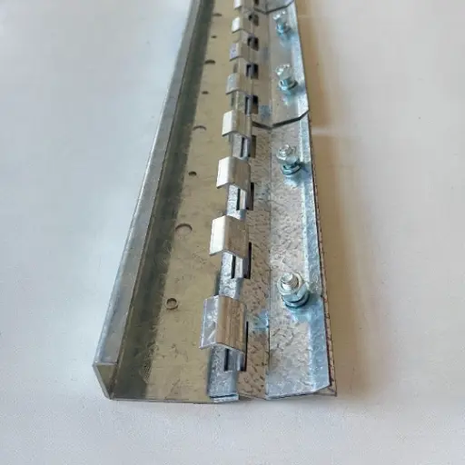 Swivel Hardware